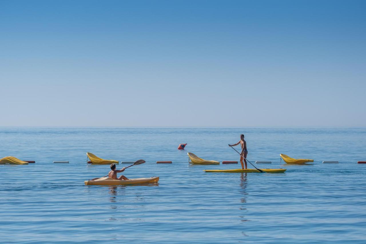 Poseidon The Beach Hotel Μπούντβα Εξωτερικό φωτογραφία