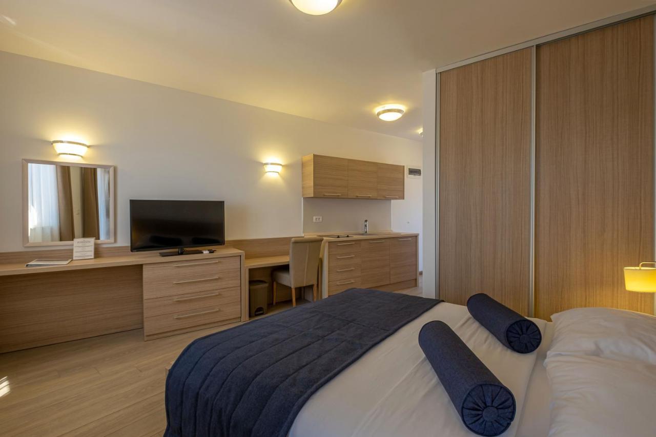 Poseidon The Beach Hotel Μπούντβα Εξωτερικό φωτογραφία