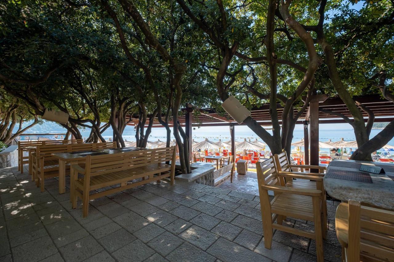 Poseidon The Beach Hotel Μπούντβα Εξωτερικό φωτογραφία