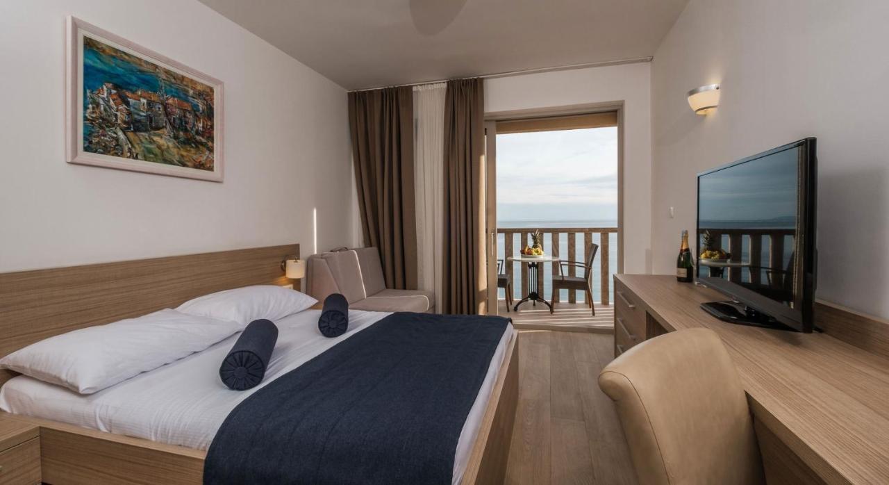 Poseidon The Beach Hotel Μπούντβα Εξωτερικό φωτογραφία